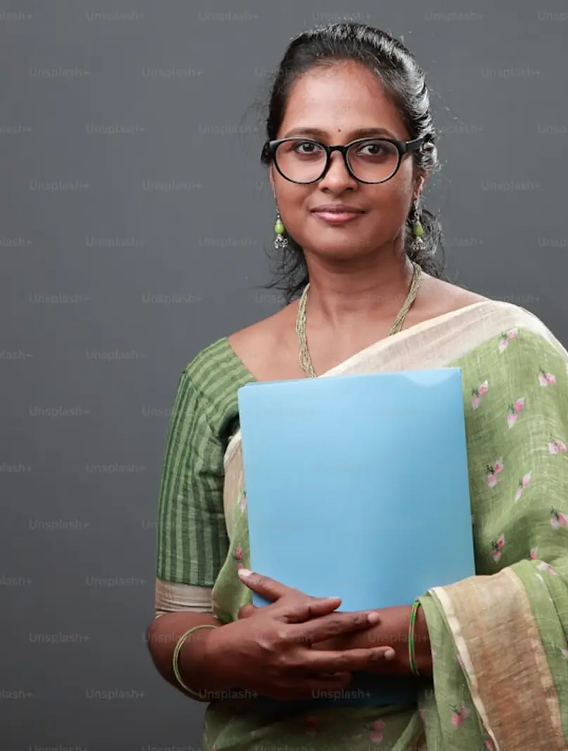  Smt. Gurneet Tej